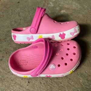 Disney Minnie Mouse crocs kids size 8